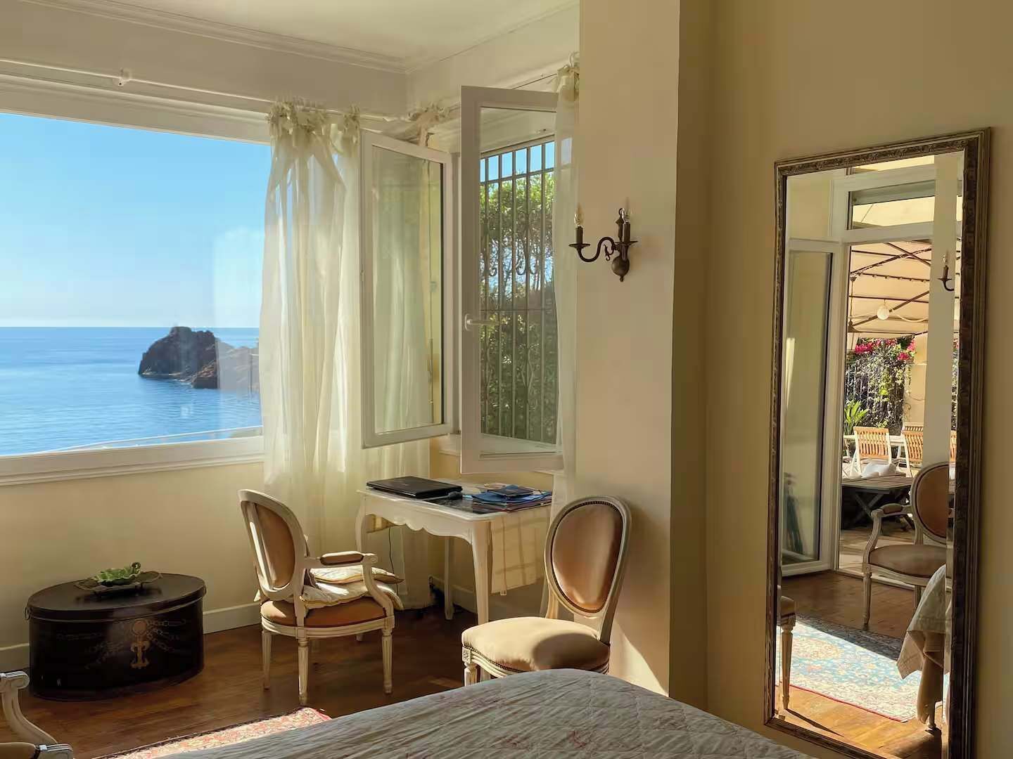 4 chambres, fer et planche à repasser, Wi-Fi