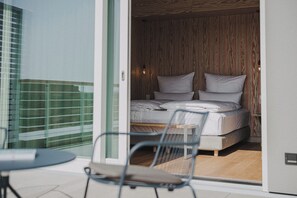 Deluxe Room | Hypo-allergenic bedding, in-room safe, blackout drapes - Silt & Sand Langeoog (Langeoog)
