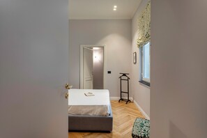 Departamento | Tabla de planchar con plancha, wifi gratis y ropa de cama 