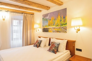 Deluxe Double Room - Epic Rooms (Brasov)