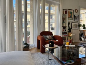 2 dormitorios, tabla de planchar con plancha, wifi y ropa de cama