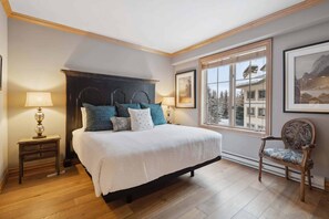 3 Schlafzimmer, Bügeleisen/Bügelbrett, Reisekinderbett, WLAN