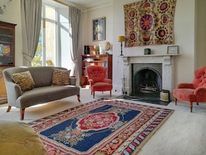 TV - Tibberton Court Apartment - UK48582 (Tiberton)