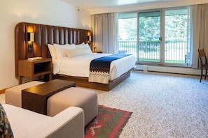 Room, 1 King Bed, Mobility Accessible (Hearing)