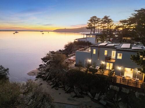 Experience the Pinnacle of Coastal Living at Harbour House