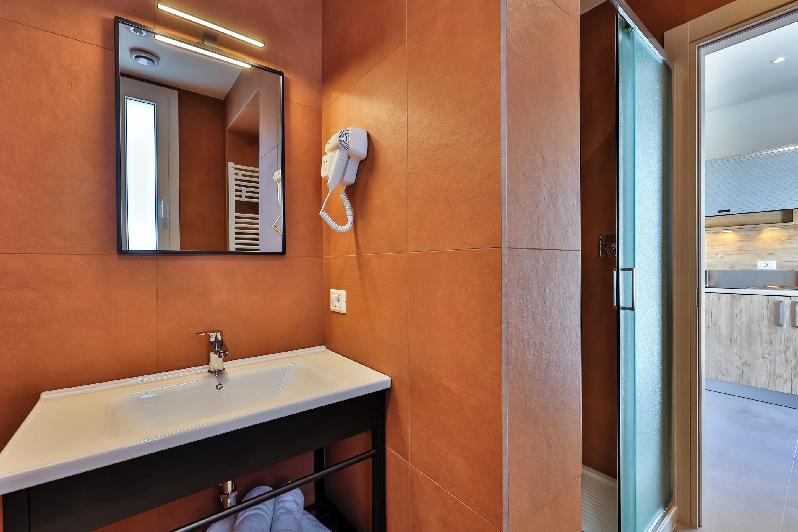 Foto - Apho Apartment Hotel