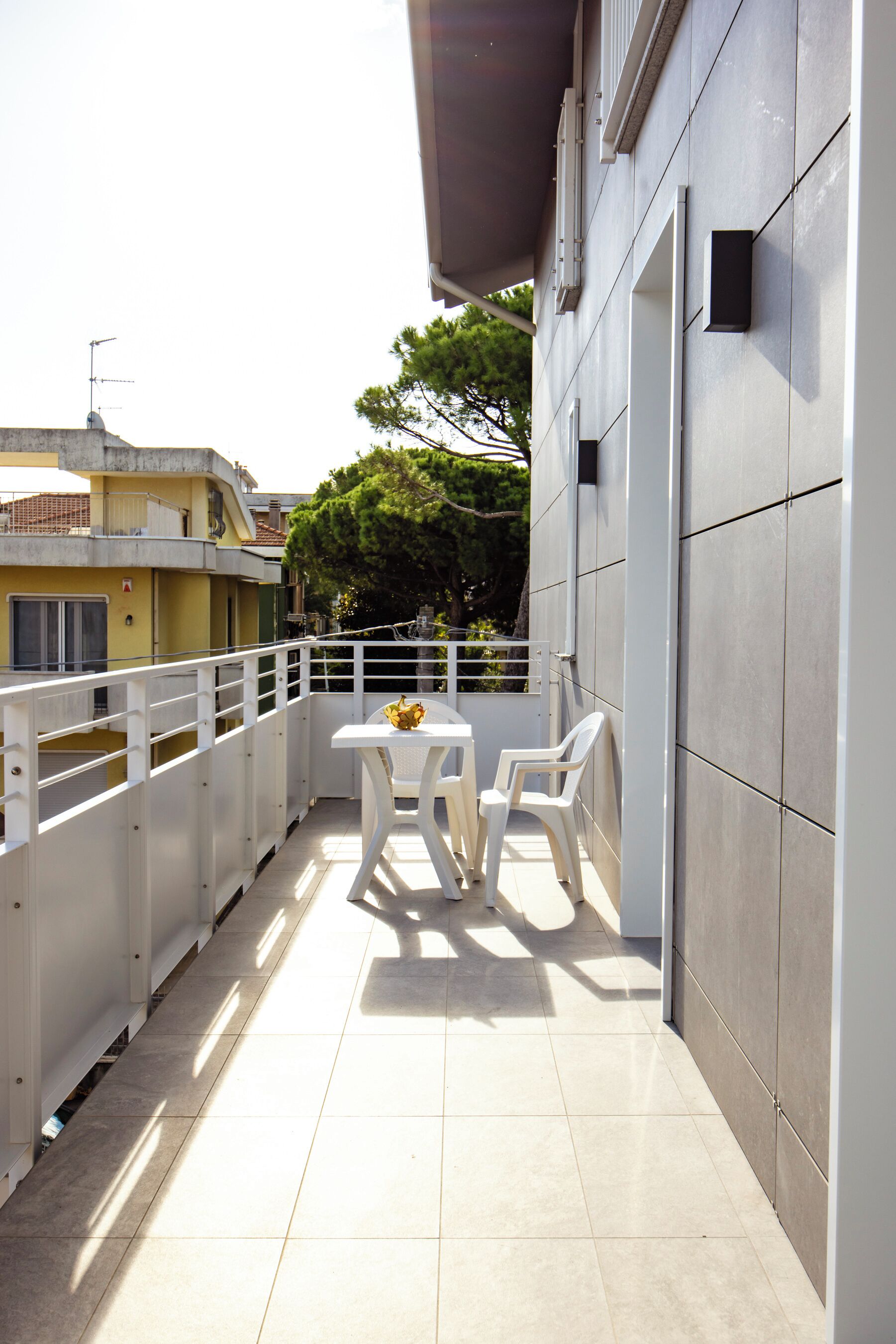 Foto - Apho Apartment Hotel