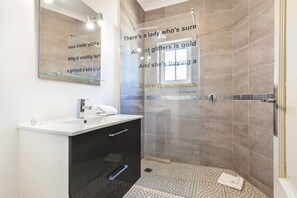 Villa | 4 bedrooms - Villa Amendoeira in Olhos de gua (Albufeira)
