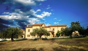 Exterior - Agriturismo Il Casolare Di Nonno Mario (Manoppello)
