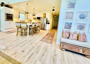 Interior - New Waterfront 5 BR 4BT Barndominium. Book Now For Summer & Fall 2026! (Sturgeon Bay)