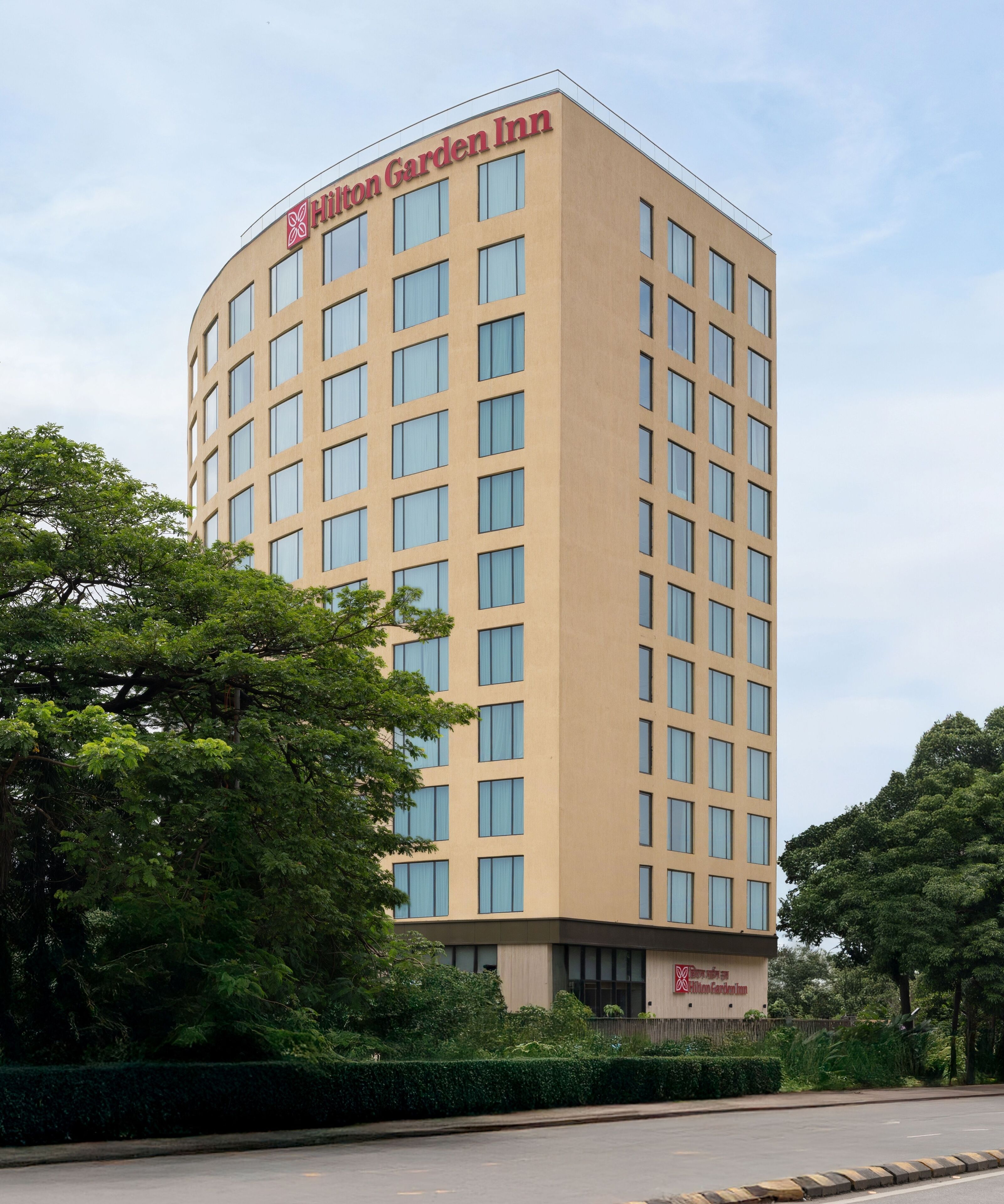 Photo - Hilton Garden Inn Mumbai International Airport