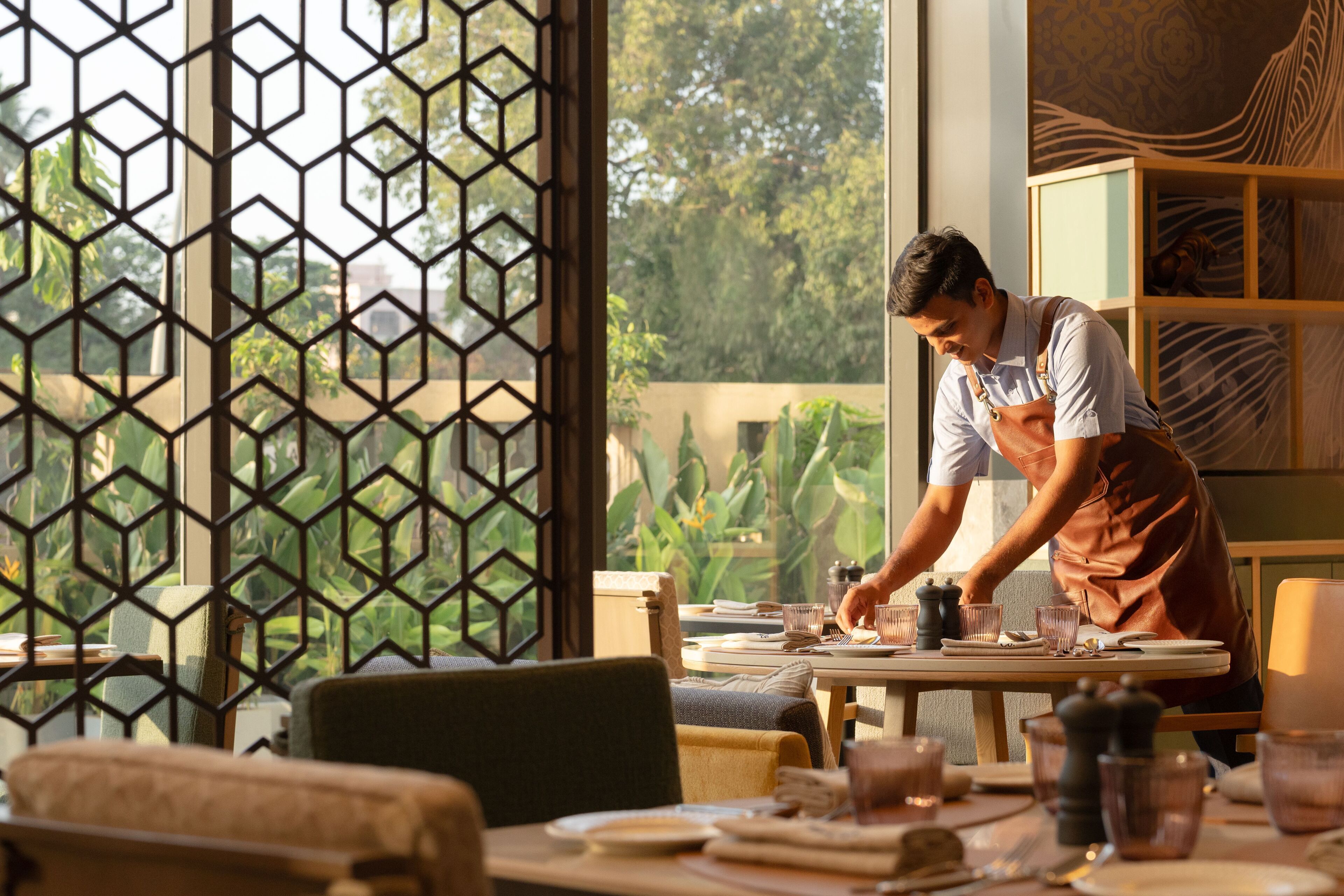 Photo - Hilton Garden Inn Mumbai International Airport