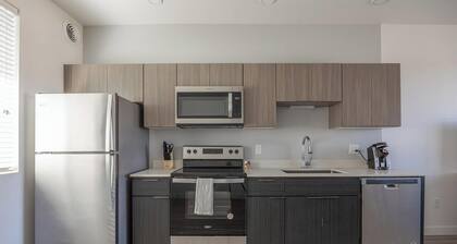 Landing at Sunset View - 2 Bedrooms in Goodyear
