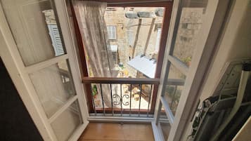 Apartment (Studio Apartment) | View from room