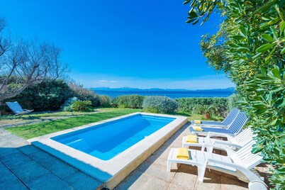 Seaside Villa in Colonia de Sant Pere