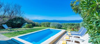 Seaside Villa in Colonia de Sant Pere