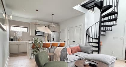 Luxury North Corktown Getaway