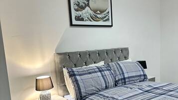 House | 3 bedrooms, free WiFi, bed sheets