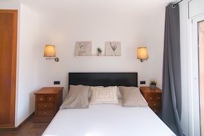 2 bedrooms, free WiFi, bed sheets - WELCS APARTAMENTO 200 PDA CON TERRAZA Y PISCINA (Palafrugell)
