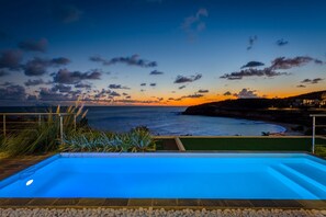 Outdoor pool - Spring Sea -  3 bedroom villa with Sea view and Pool, Indigo Bay, Sint Maarten (Sint Maarten)
