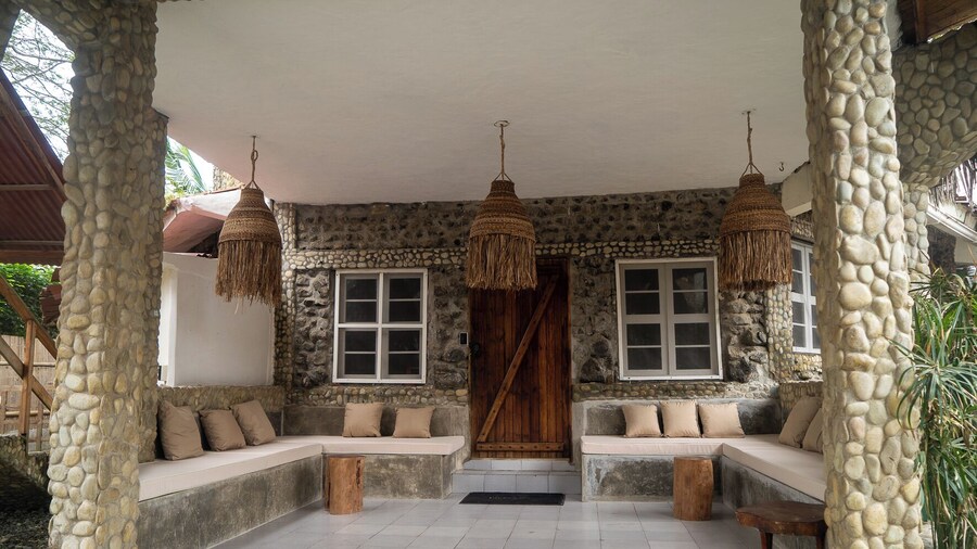 Las Golondrinas Ayampe