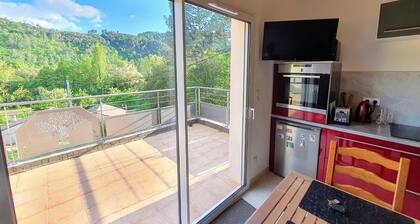 L' Echappée du Camboux.
Promotion de derniĂšre minute.