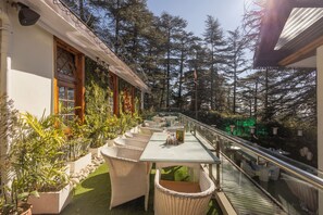 Dining - Treebo Premium Torrentium - A Heritage Hotel (Shimla)