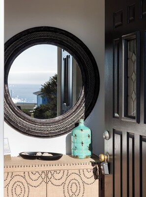 Interior - Relaxing Home Close to Beach (Bodega Bay)