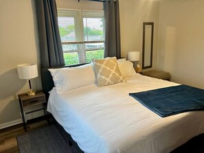 4 soveværelser, skrivebord, strygejern/strygebræt, gratis Wi-Fi