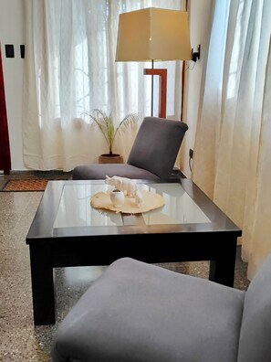 Interior - A lo de Pepa - Full house, temporary family rental, in the Uco Valley (Tupungato)