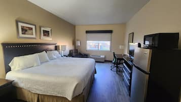 Superior Room, 1 Queen Bed, Non Smoking | Interior