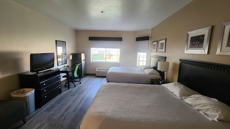 CASH REWARDS INN & SUITES