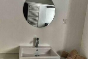 Interior - Urban Retreat in the Heart of Paris (Paris)