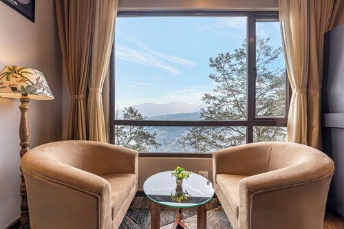 Medalio Boutique Gangtok with Mountain View