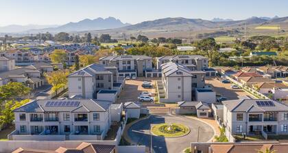 Cozy Apartment in Brackenfell, CapeTown, South Africa