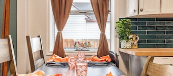 Travelers Retreat, walking distance to down town Heber City