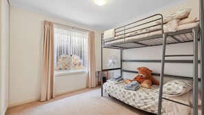 3 chambres, fer et planche Ă repasser, Wi-Fi gratuit, draps fournis