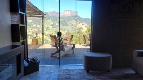 Family Holiday Home with Mountain Views.