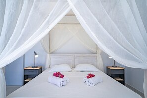 4 chambres, fer et planche à repasser, Wi-Fi gratuit, draps fournis