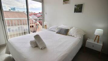 1 bedroom, iron/ironing board, free WiFi, bed sheets