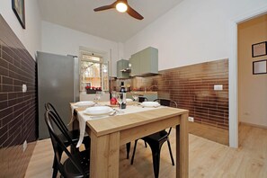 Dining - TM APARTMENT (Roma)