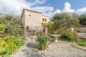Villa | Exterior - Villa in Arta With Private Pool (Arta)