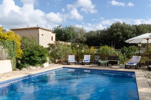 Villa | Pool | Indoor pool, outdoor pool - Villa in Arta With Private Pool (Arta)
