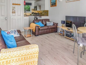 TV - 2 bedroom accommodation in Kilkhampton (Kilkhampton)