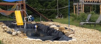 Rabbit's Den @B Berry Farms