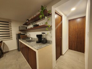 電子レンジ、コンロ