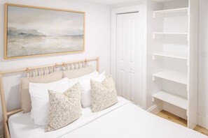 3 soverom, strykejern/-brett, reiseseng for barn og wi-fi