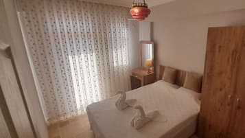 Villa, balcón, vista a la montaña | 3 habitaciones y sábanas de algodón egipcio