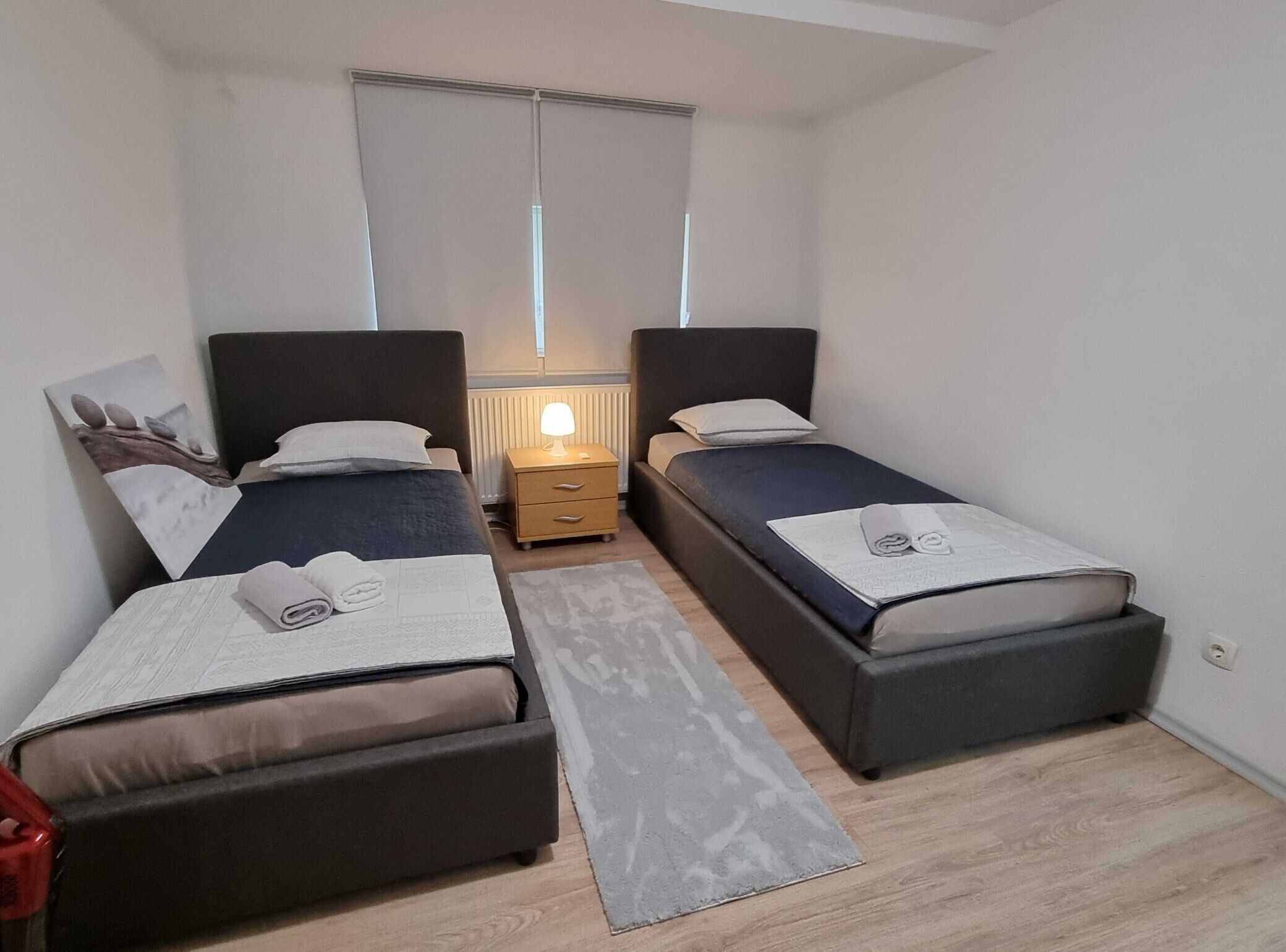 1 soverom, internettilgang og sengetøy