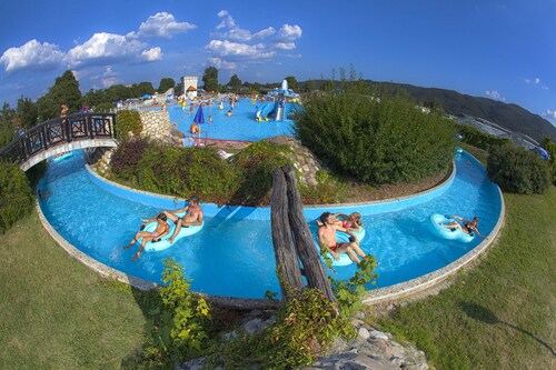 Four Bedroom Holiday Home Villa Rio in Terme Čatež